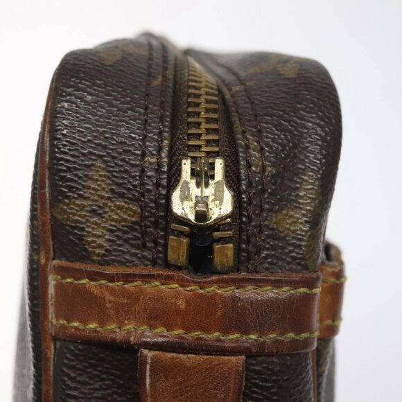 LOUIS VUITTON Monogram Compiegne 23 Clutch Bag - Picture 8 of 16